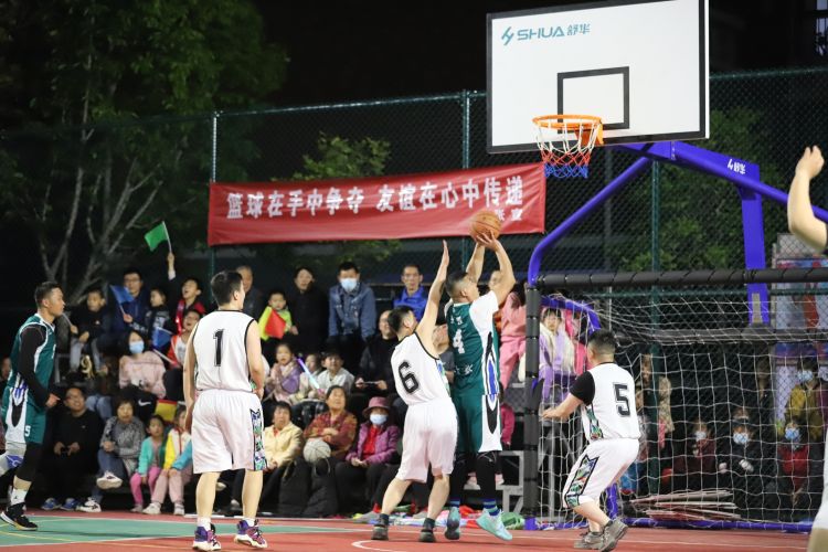 在这其中 在这其中